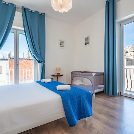 Daire Panoramic House With Terrace - Marina Cagliari