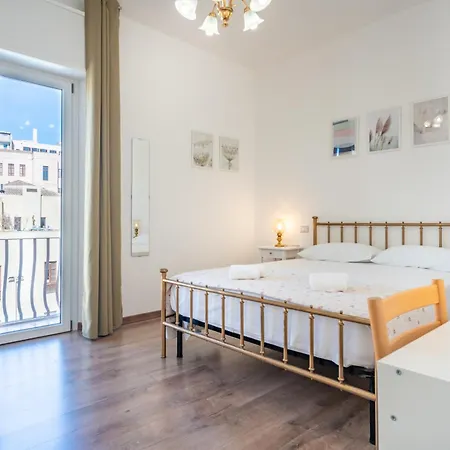 Daire Panoramic House With Terrace - Marina Cagliari