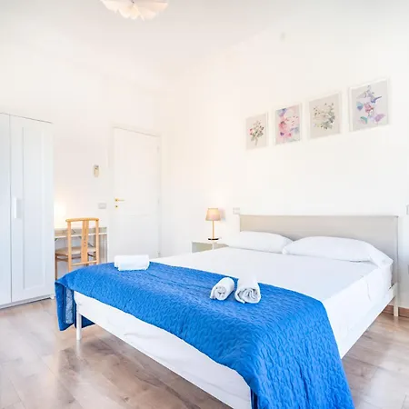 Panoramic House With Terrace - Marina Apartamento