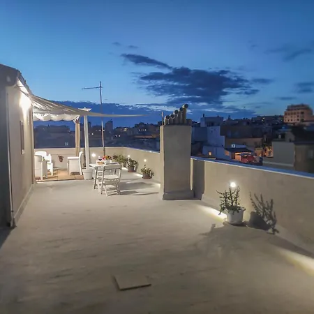 Daire Panoramic House With Terrace - Marina *