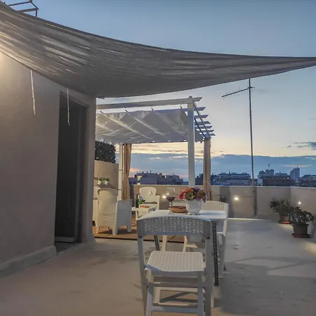 Daire Panoramic House With Terrace - Marina Cagliari