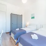 Panoramic House With Terrace - Marina Κάλιαρι