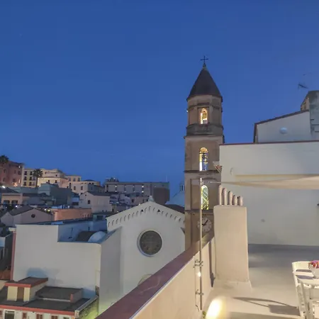 Panoramic House With Terrace - Marina