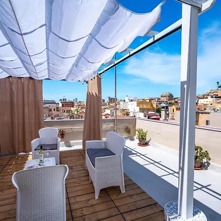 Apartment Panoramic House With Terrace - Marina Cagliari