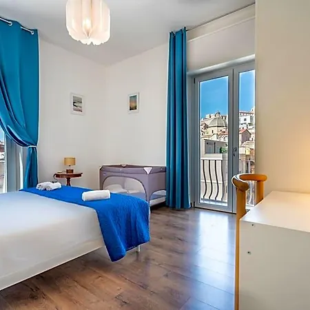 شقة Panoramic House With Terrace - Marina *